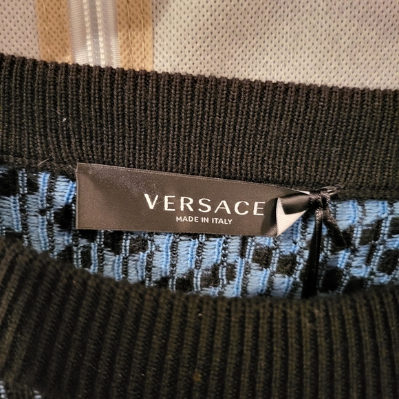 VERSACE La Greca Medusa Jacquard Sweater - Picture 5 of 8